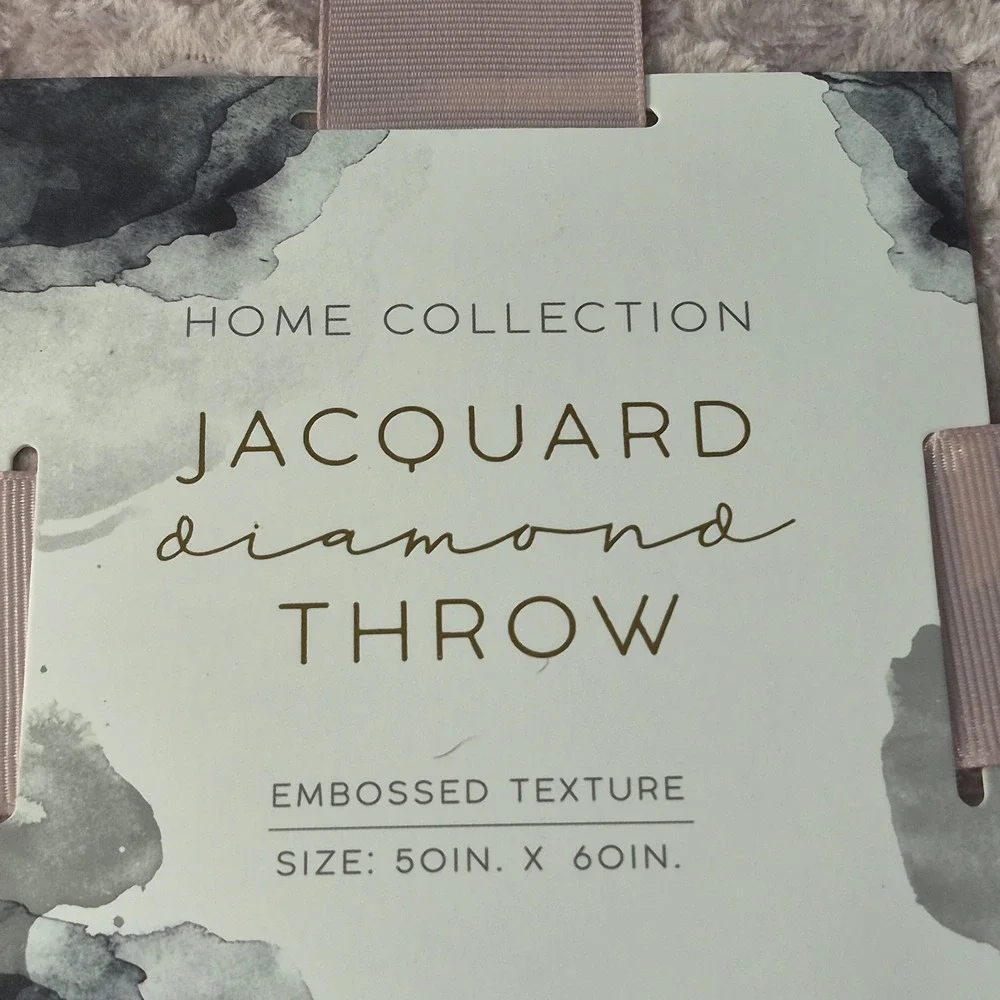 Home Collection jacquard diamond